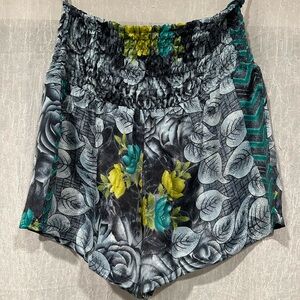 Recycled silk sari fabric lounge shorts comfy boho by Darn Good Yarn - NWT